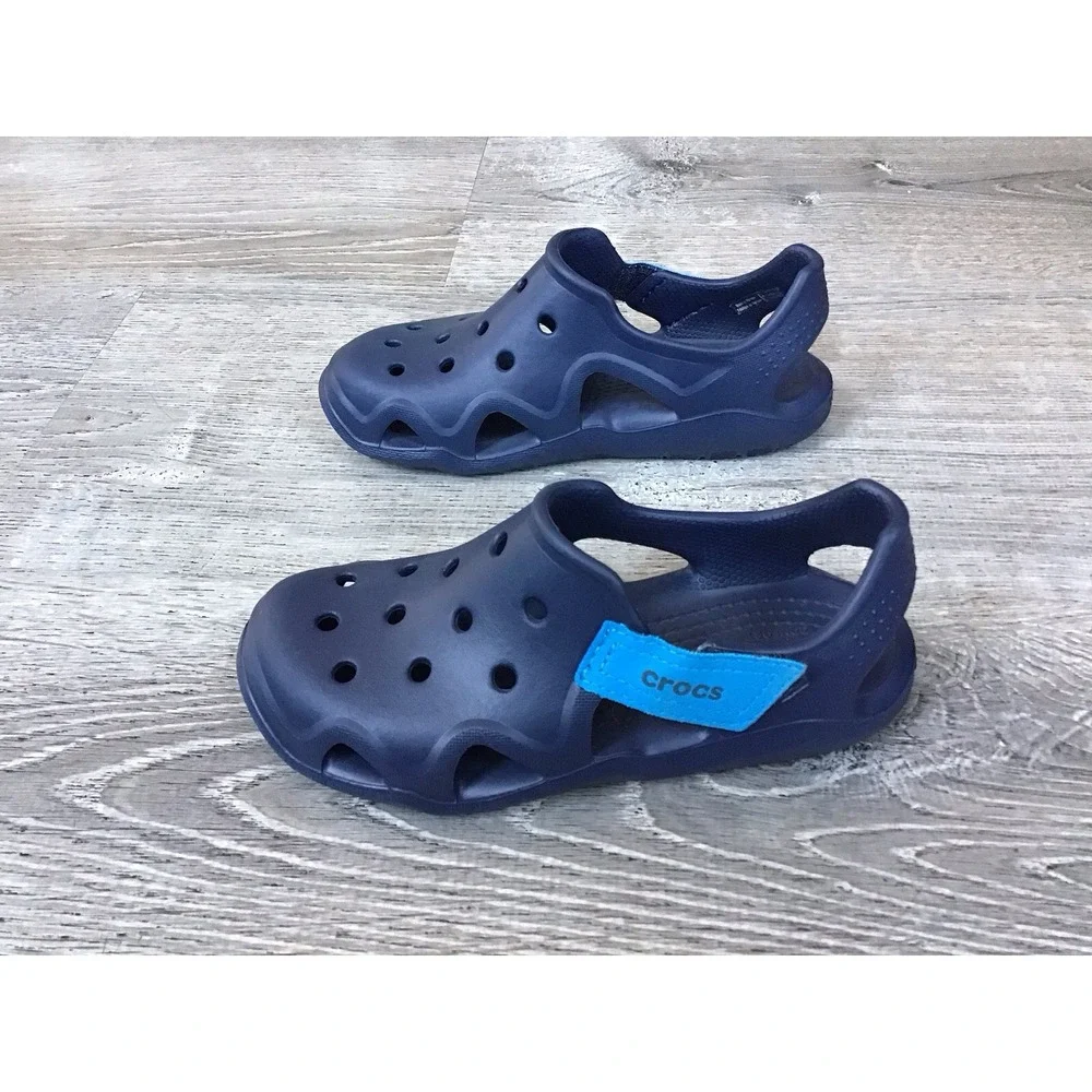 Crocs Swiftwater Wave K Kids Boys Size 1 J1 Navy Blue Water Shoes Sandals